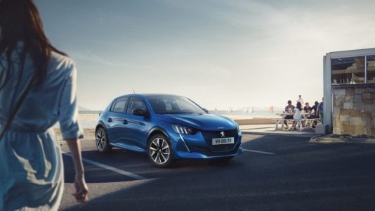 El Peugeot 208 2020 se presenta de manera oficial: ¡Con versión 100% eléctrica!