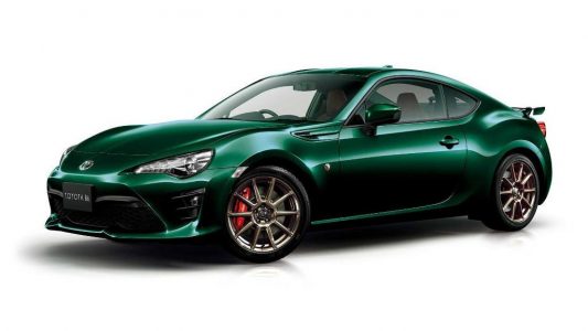 El Toyota GT86 recibe un toque inglés para el mercado japones: "British Green Limited"