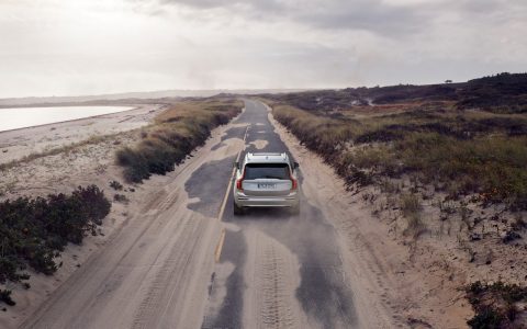 El Volvo XC90 2019: Ahora con el sistema de frenada regenerativa KERS