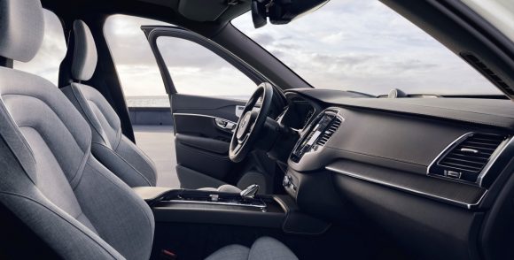 El Volvo XC90 2019: Ahora con el sistema de frenada regenerativa KERS