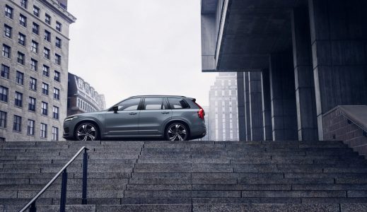 El Volvo XC90 2019: Ahora con el sistema de frenada regenerativa KERS