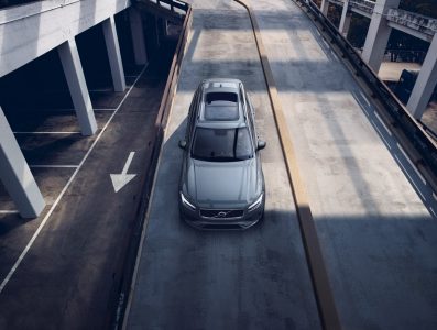El Volvo XC90 2019: Ahora con el sistema de frenada regenerativa KERS