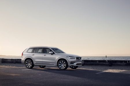 El Volvo XC90 2019: Ahora con el sistema de frenada regenerativa KERS