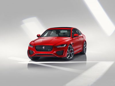 Jaguar XE 2019: Adiós a los motores V6