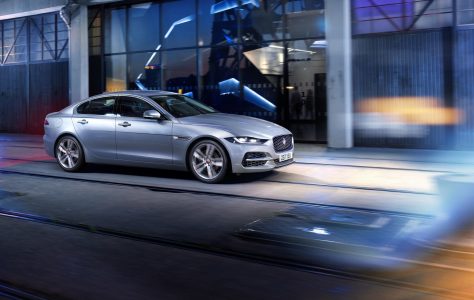 Jaguar XE 2019: Adiós a los motores V6