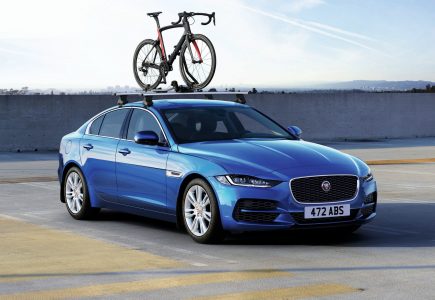 Jaguar XE 2019: Adiós a los motores V6