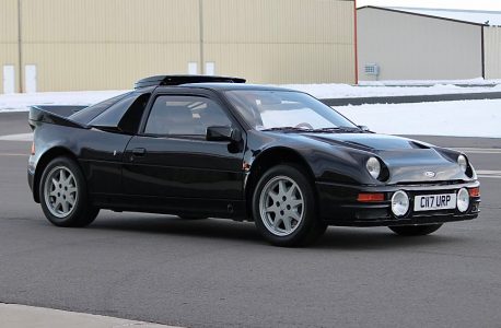 Alguien ha pagado 250.000 euros por un Ford RS200 de color negro con menos de 2.000 km