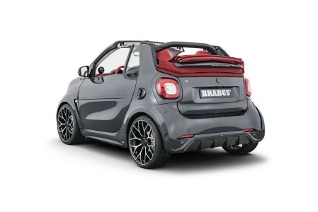 BRABUS Ultimate E Shadow Edition: O cómo enterrar 64.900 euros en un smart eléctrico