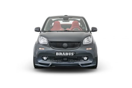 BRABUS Ultimate E Shadow Edition: O cómo enterrar 64.900 euros en un smart eléctrico