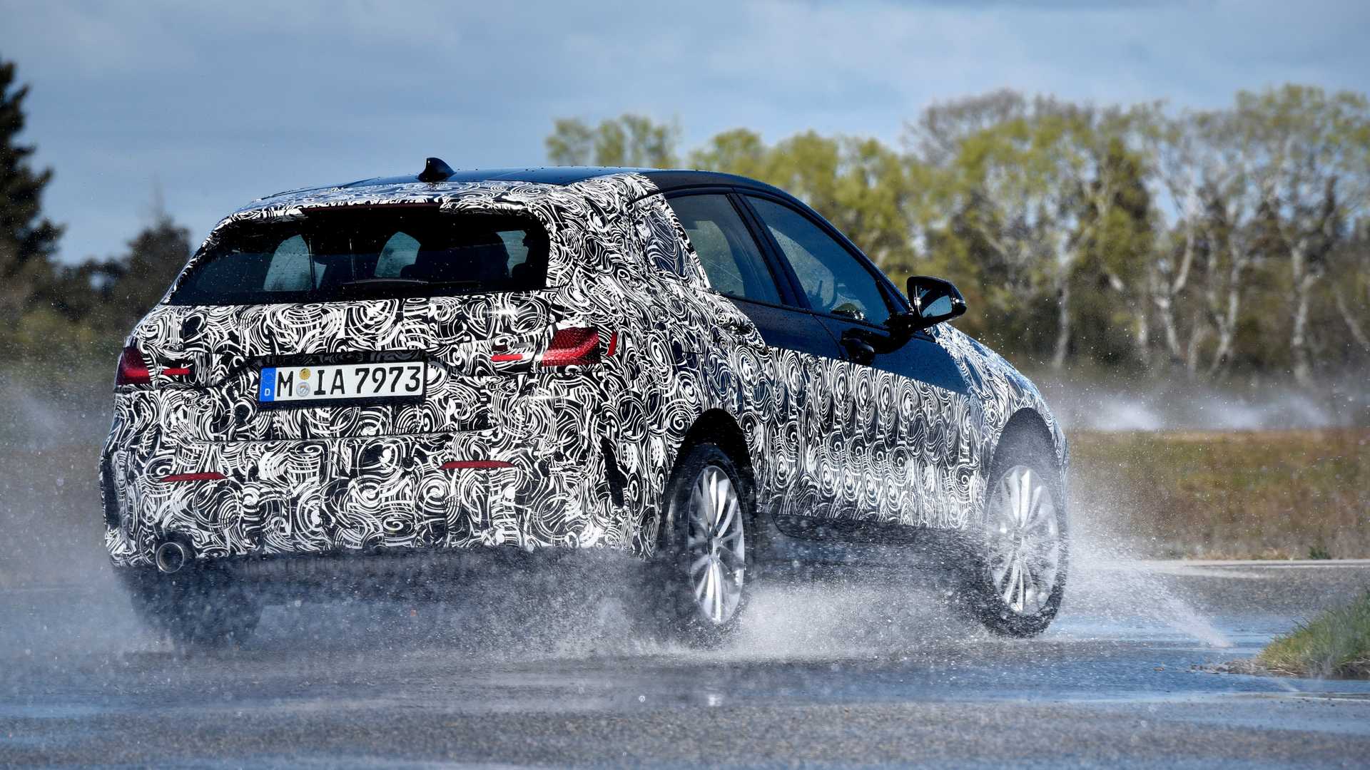Oficial: fotos y datos del nuevo BMW Serie 1