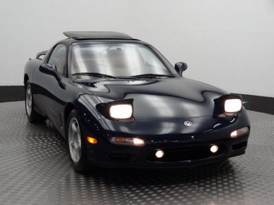 Alguien ha pagado más de 60.000 euros por un Mazda RX7 FD con 7322 kilómetros