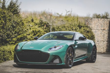 Así luce el primer Aston Martin DBS 59 salido de fábrica