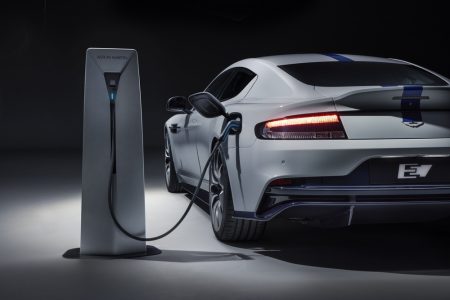 Aston Martin Rapide E: El primer coche 100% eléctrico de Aston Martin sólo contará con 150 unidades