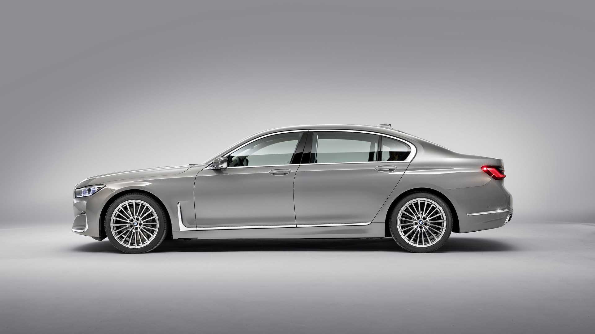 El motor V12 de BMW estará presenta hasta 2023: Su futuro a partir de ahí pinta muy negro