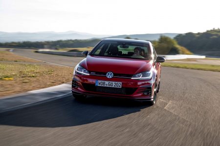 El Volkswagen Golf GTI TCR aterriza en España con 290 CV: Desde 43.600 euros