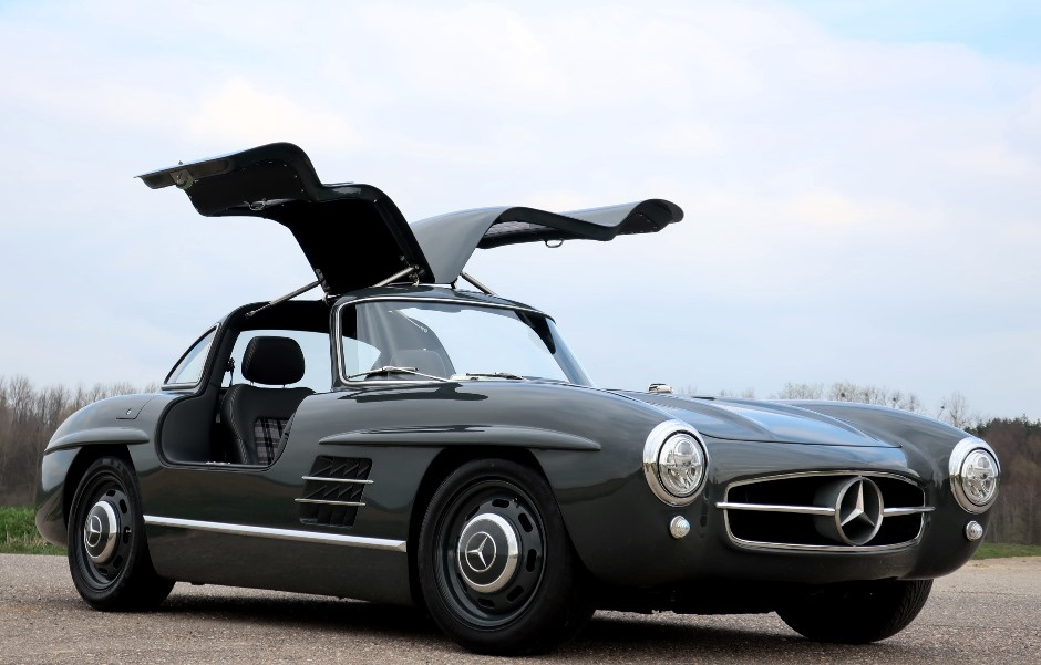 Este MercedesBenz 300SL "Alas de gaviota" es en realidad un Mercedes