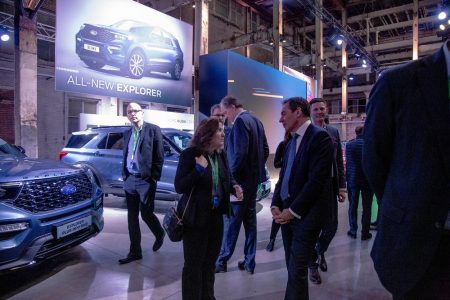 Ford Explorer Plug-In Hybrid: El SUV vuelve a Europa... como híbrido enchufable