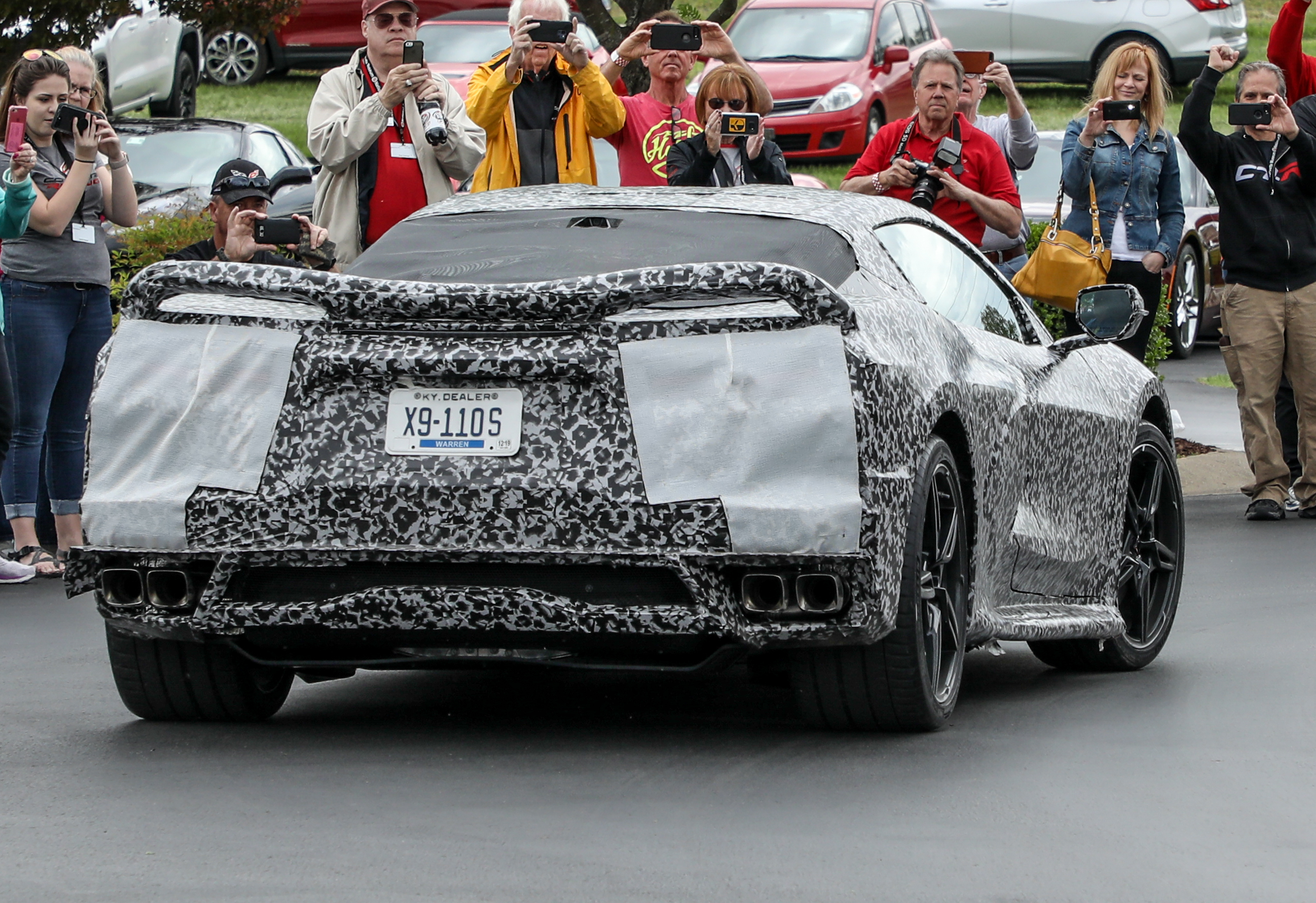 ¡Sorpresa! El Corvette C8 hace una aparición pública poco antes del debut