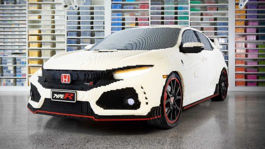 Vídeo: Este Honda Civic Type R de LEGO a escala real te dejará sin palabras