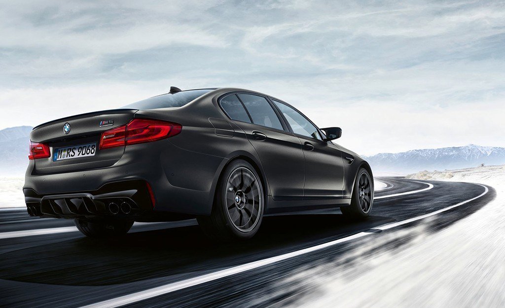 El BMW M5 Edición 35 Aniversario llega con 625 CV y tan sólo 350 unidades