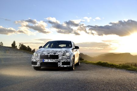 El BMW Serie 1 2020 comienza su destape: Con instrumentación digital