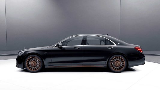 Despedirte del motor V12 biturbo con el Mercedes-AMG S 65 Final Edition no es barato: 348.878 euros