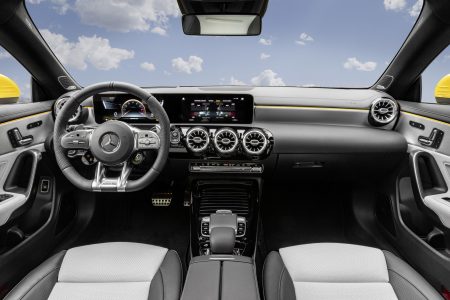 Mercedes-AMG CLA 35 4MATIC Shooting Brake: Familiar de altos vuelos