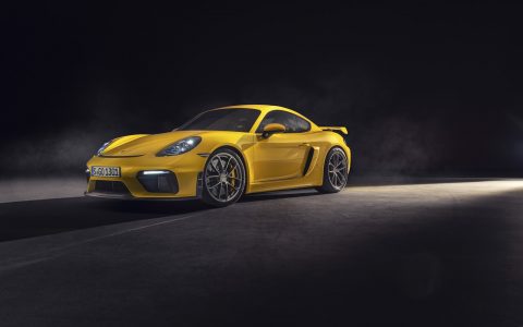 Porsche 718 Cayman GT4 y 718 Spyder GT4: Con motores atmosféricos de la vieja escuela