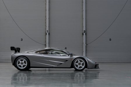 A subasta uno de los dos McLaren F1 'LM-Specification' construidos (homologados para calle)