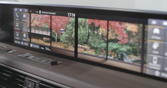 Así es el interior del Honda e: Asistente virtual, acceso con llave digital y un total de cinco pantallas