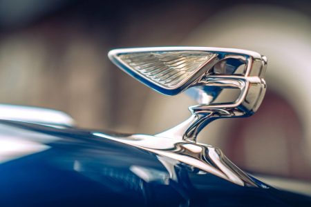 Bentley Flying Spur First Edition: Una serie limitada con fines benéficos