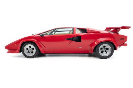 El Lamborghini Countach LP500 S de Mario Andretti puede ser tuyo si tienes 445.000 euros