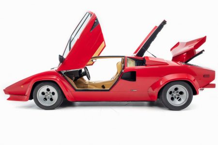 El Lamborghini Countach LP500 S de Mario Andretti puede ser tuyo si tienes 445.000 euros