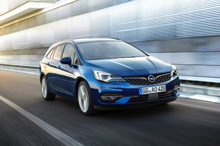 El Opel Astra 2020 recibe nuevos motores y más tecnología