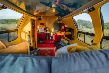 ¿Estarías dispuesto a pagar por dormir en el coche salchicha de Oscar Mayer?