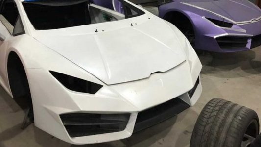 Las autoridades brasileñas cierran una fábrica dedicada a producir réplicas de Ferrari y Lamborghini