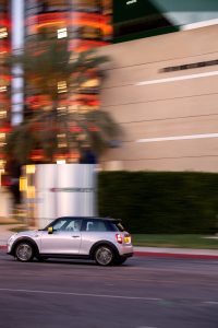 MINI Cooper SE 2020: El modelo 100% eléctrico llega con hasta 270 km de autonomía