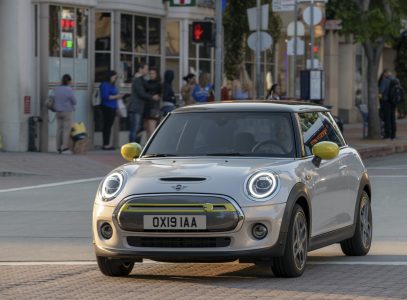 MINI Cooper SE 2020: El modelo 100% eléctrico llega con hasta 270 km de autonomía