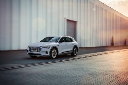 Audi e-tron 50 quattro: El más accesible de la gama con 313 CV