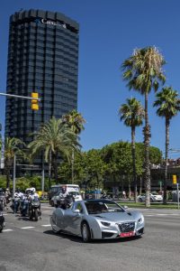 El Hispano-Suiza Carmen de 1,5 millones de euros se da una vuelta por las calles de Barcelona