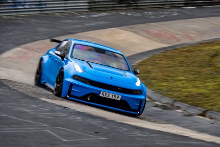 El nuevo récord de tracción delantera y de un vehículo de cuatro puertas en Nürburgring es ahora de un coche chino