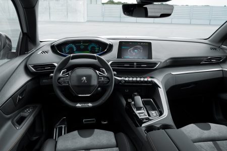 Peugeot 3008 GT Hybrid4: El híbrido enchufable de 300 CV llegará en Octubre