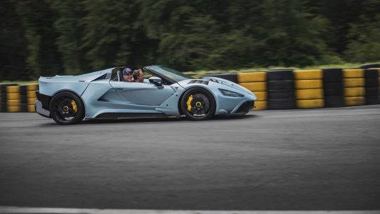 Tushek TS 900 H Apex: Superdeportivo híbrido con casi 1.000 caballos