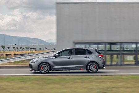 El Hyundai i30 N Project C ya es oficial: ¡50 kg menos de peso!