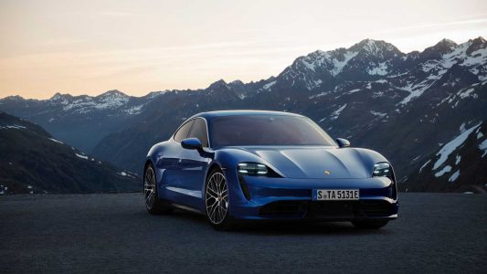 El Porsche Taycan ya es oficial: Hasta 761 CV y 450 kilómetros de autonomía 100% eléctrica