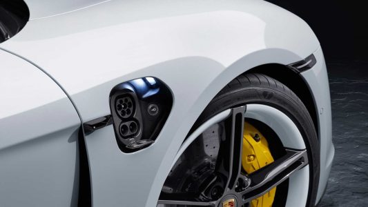 El Porsche Taycan ya es oficial: Hasta 761 CV y 450 kilómetros de autonomía 100% eléctrica