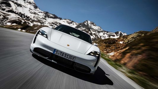El Porsche Taycan ya es oficial: Hasta 761 CV y 450 kilómetros de autonomía 100% eléctrica