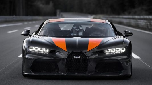 Este prototipo de Bugatti Chiron Sport ha roto el récord de velocidad al llegar a los 490 km/h