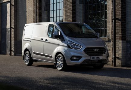 Ford Tourneo y Transit Custom Plug-In Hybrid: Furgonetas híbridas enchufables