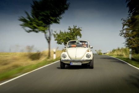 Volkswagen e-Beetle concept: El Escarabajo recibe el corazón eléctrico del VW e-up!